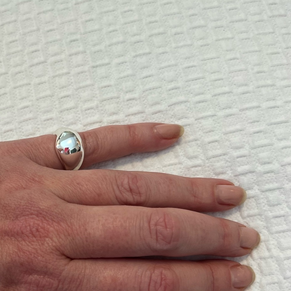 NEW J. Crew Sculptured Orb Silver Mirror Ring Size 6 - Picture 4 of 16